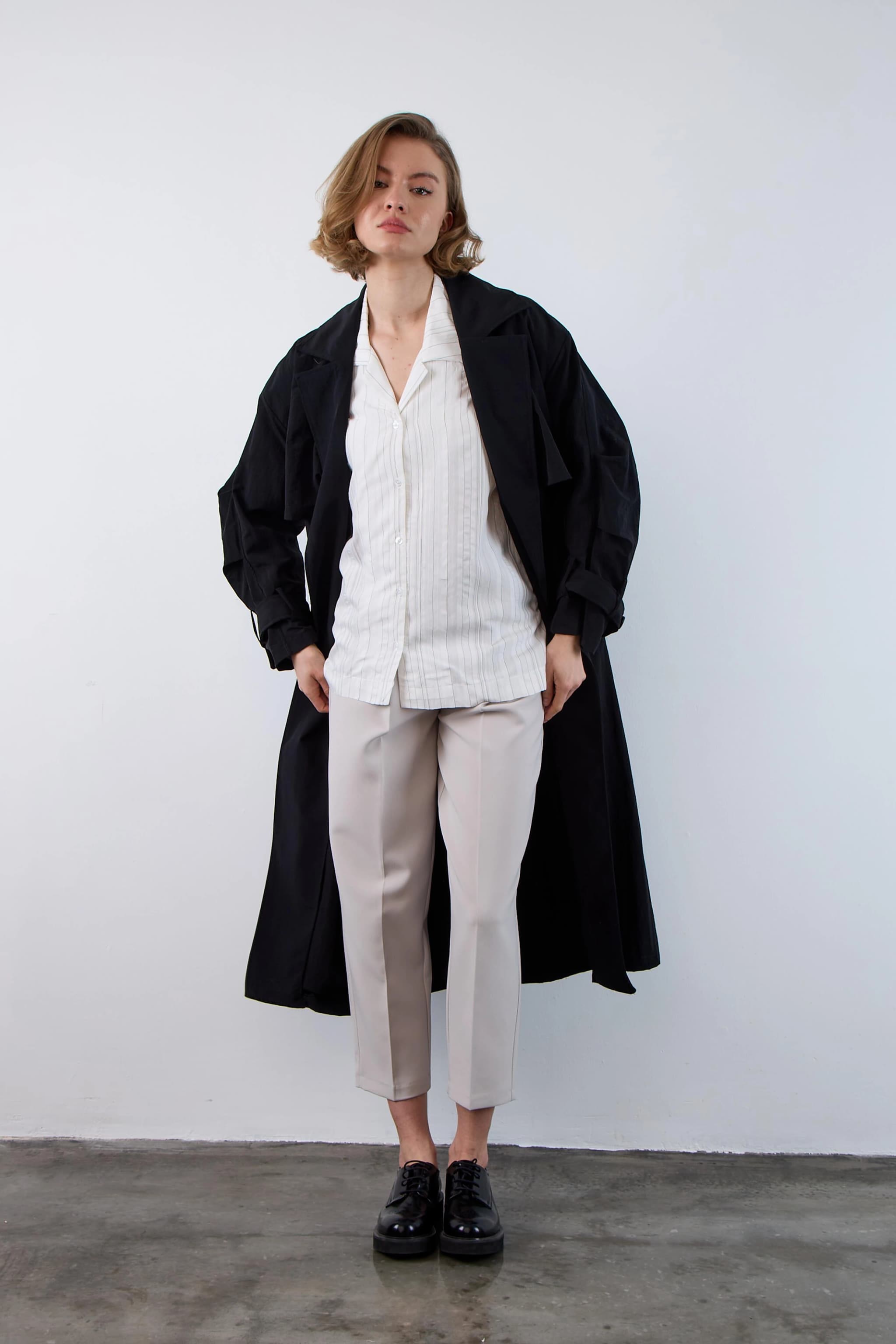 Black Trench Coat Women Long Double Breasted Oversized Classic Fall Spring Coat Vintage Style Belted Outerwear - görsel 3