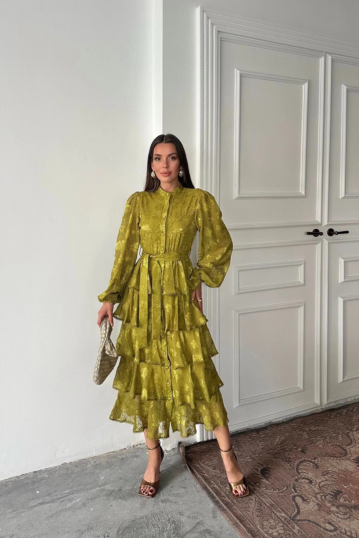 Chartreuse Green Tiered Maxi Dress Long Sleeve Button Front Ruffled Boho Vintage Style Wedding Guest Formal Dress (Character count: 130) - görsel 3