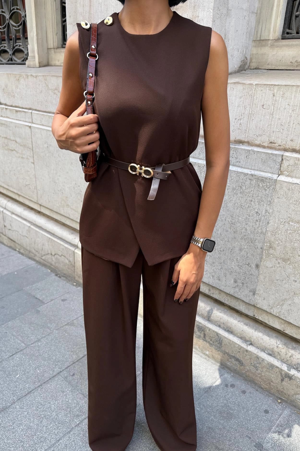 Chocolate Brown Two Piece Set | Sleeveless Vest & Wide Leg Pants Suit | Minimalist Co-ord for Office & Events | Quiet Luxury Style - görsel 2