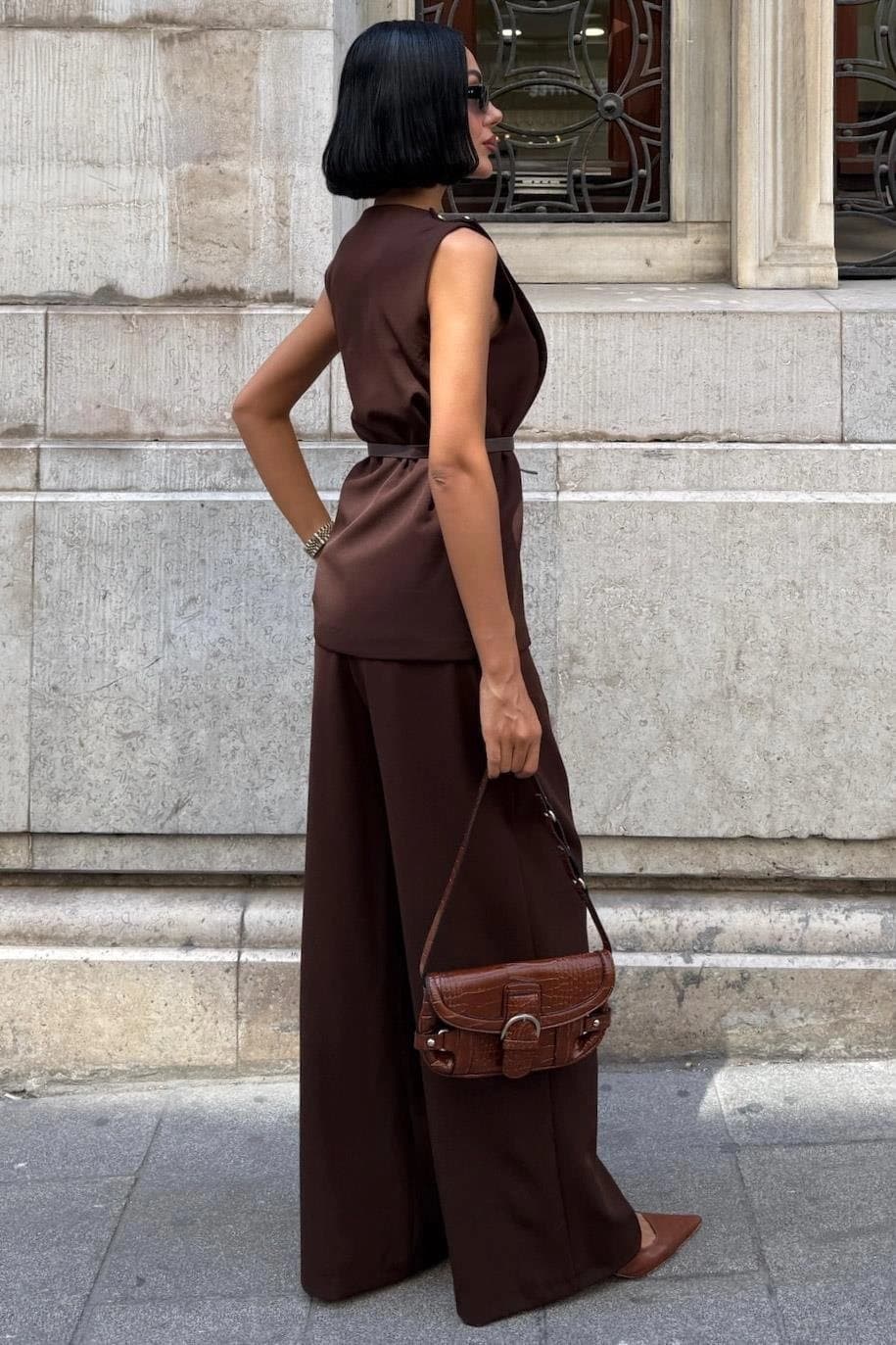 Chocolate Brown Two Piece Set | Sleeveless Vest & Wide Leg Pants Suit | Minimalist Co-ord for Office & Events | Quiet Luxury Style - görsel 6