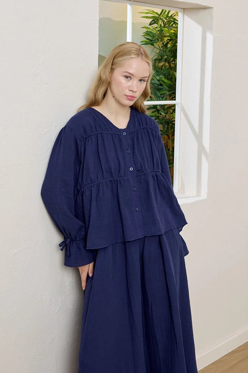 Cotton Muslin Matching Set - Button-Front Ruffle Blouse & High-Waist Balloon Skirt detailed view 6