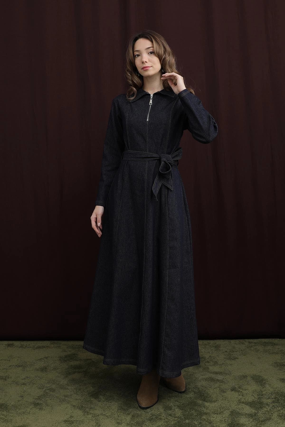 Denim Maxi Dress, Long Sleeve Zip Front Dress, Dark Wash Jean Shirtdress, Modest Vintage Inspired A Line Dress with Belt, 70s Style - görsel 1