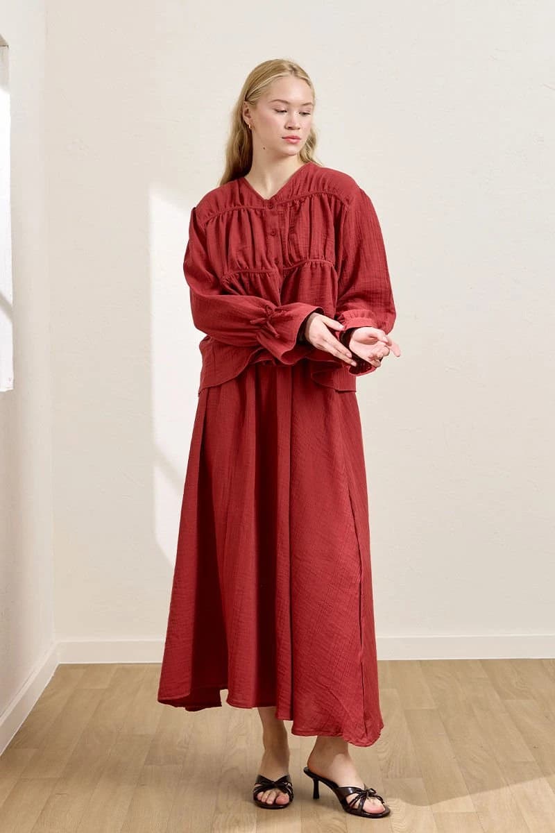 Ethereal Muslin Ensemble - Puff Sleeve Blouse & Gathered Floor-Length Skirt detailed view 2