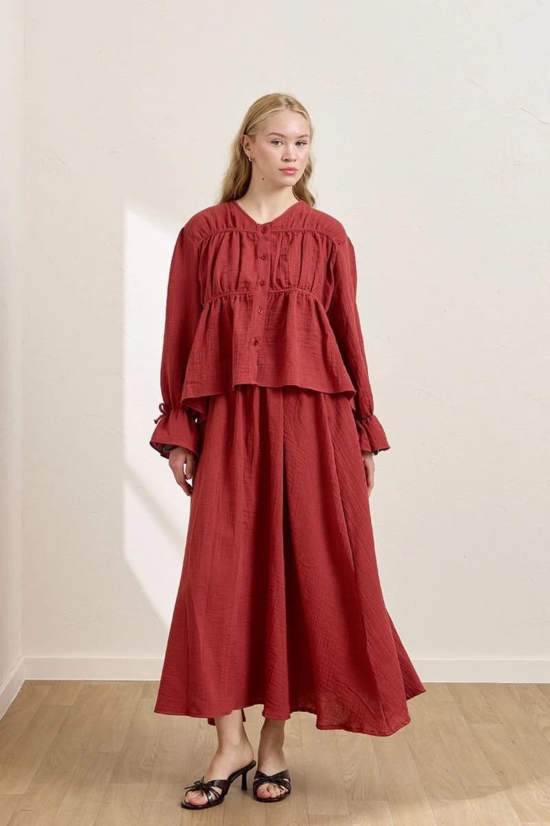 Ethereal Muslin Ensemble - Puff Sleeve Blouse & Gathered Floor-Length Skirt