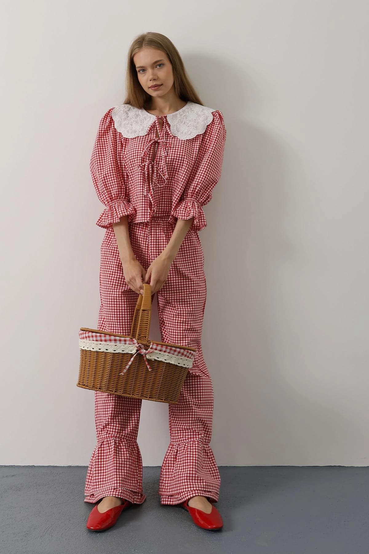 Gingham Co-ord Set Lace Collar Crop Top and High Waist Flare Pants detailed view 2