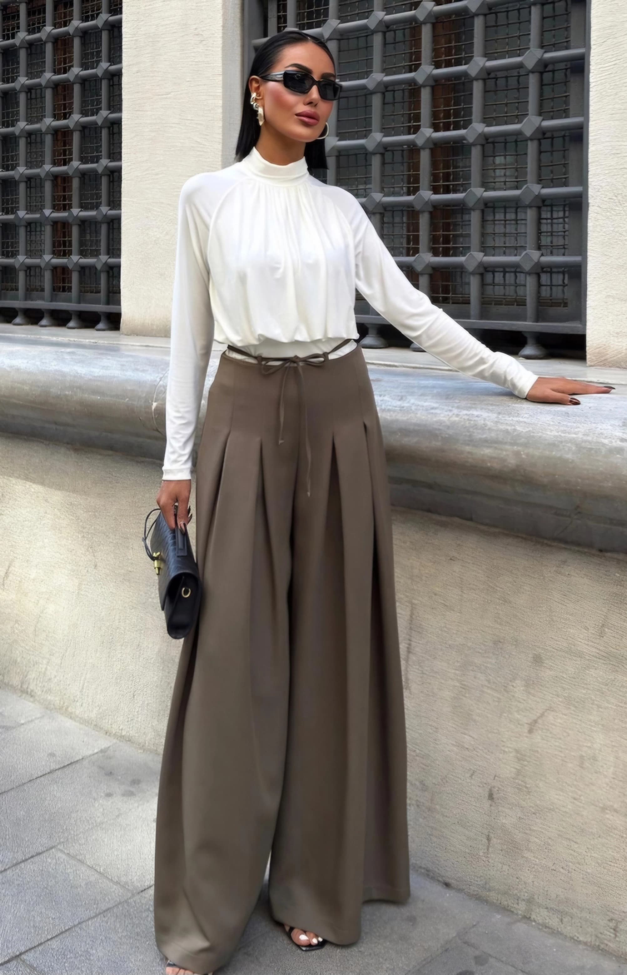 Khaki High Waisted Wide Leg Pleated Trousers for Women, Elegant Tailored Palazzo Pants, Chic Green Office or Casual Wear Pants - ana görsel