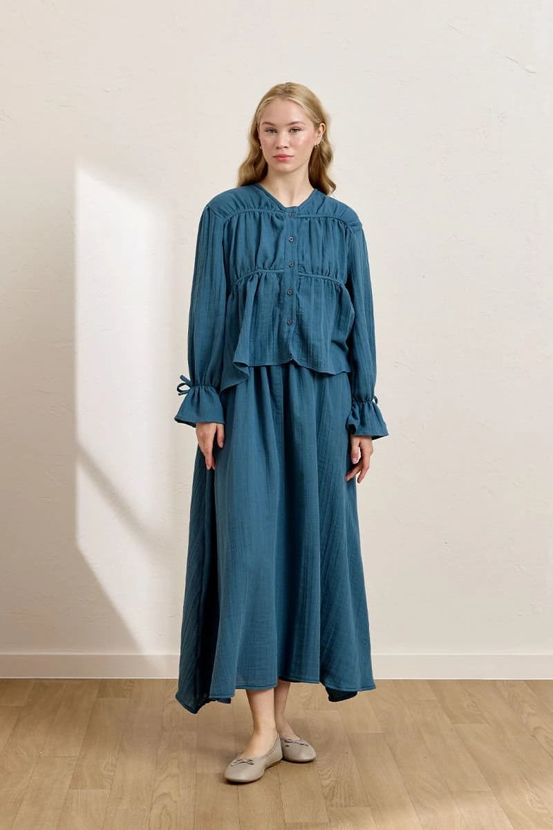 Blue Muslin Piped Blouse & Balloon Skirt Set detailed view 6