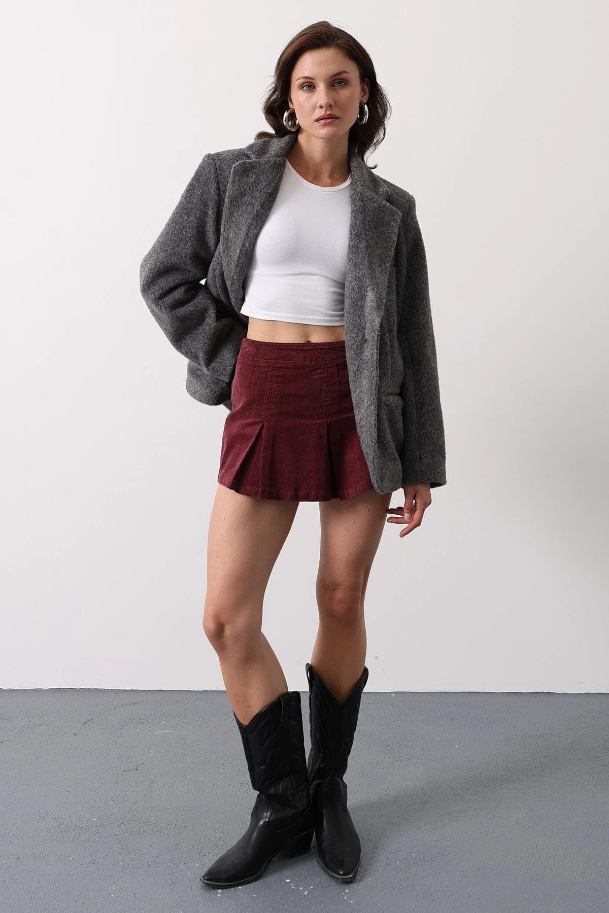 Oversized Grey Wool Blazer, Charcoal Boyfriend Jacket for Women, Dark Academia Coat, 90s Minimalist Style, Longline Felted Wool Jacket - görsel 4