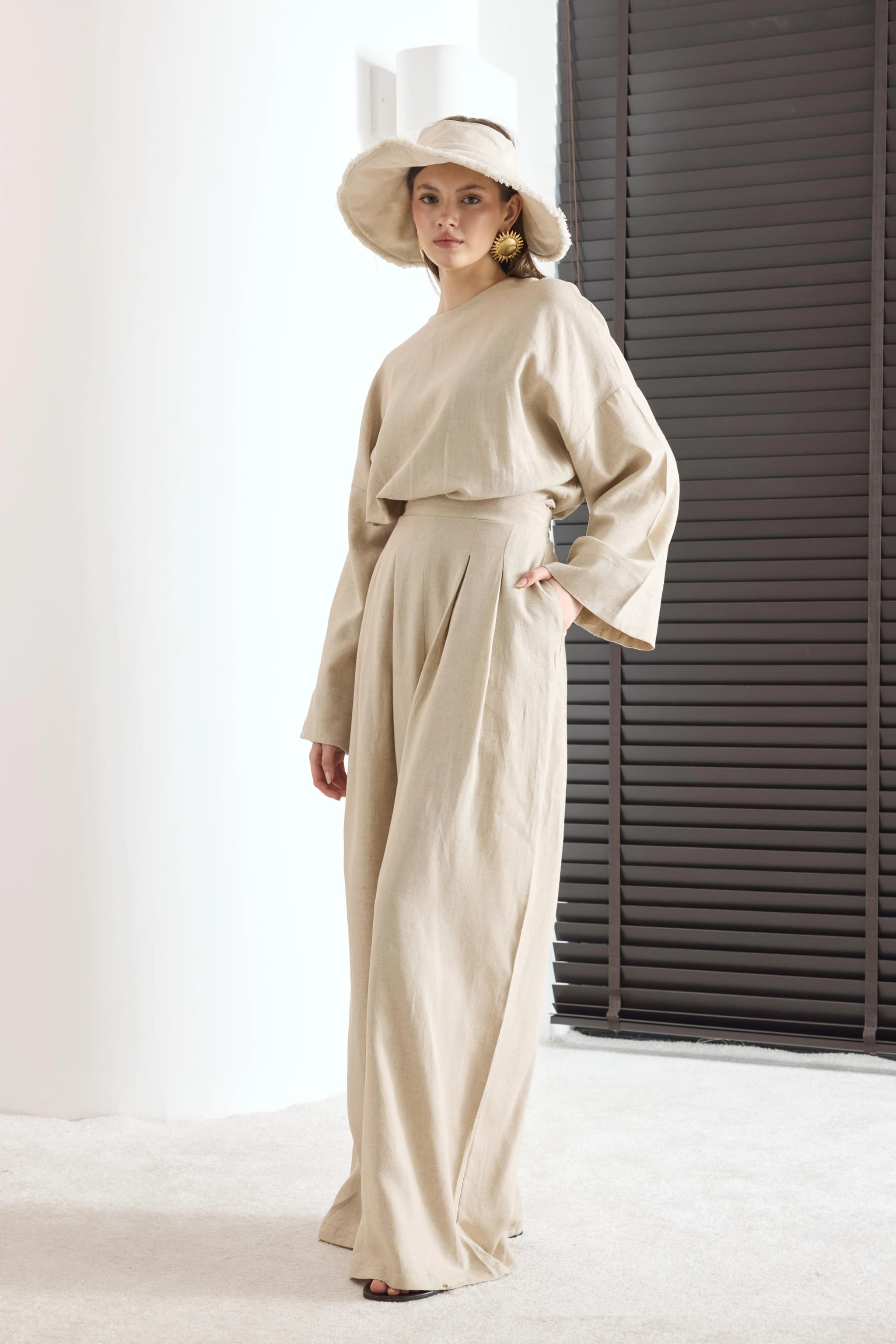 Pleated Linen Two Piece Outfit for Women detailed view 5