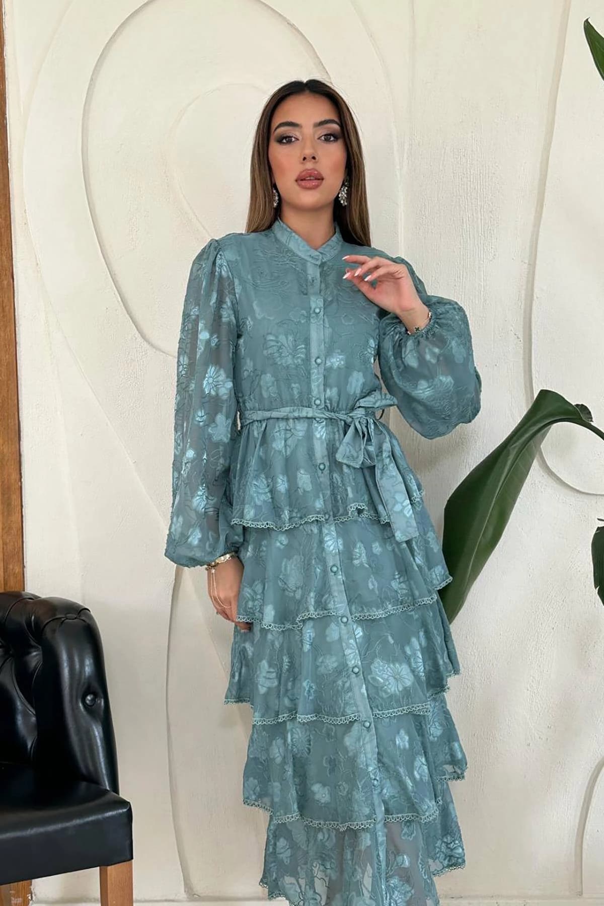 Sage Green Floral Maxi Dress Long Sleeve Tiered Boho Chiffon Button Front Lace Trim Wedding Guest Dress - görsel 2