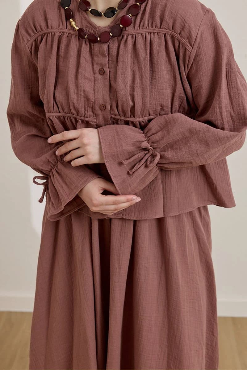 Vintage Cotton Muslin Co-ord - Ruffled Blouse & Maxi Balloon Skirt detailed view 2