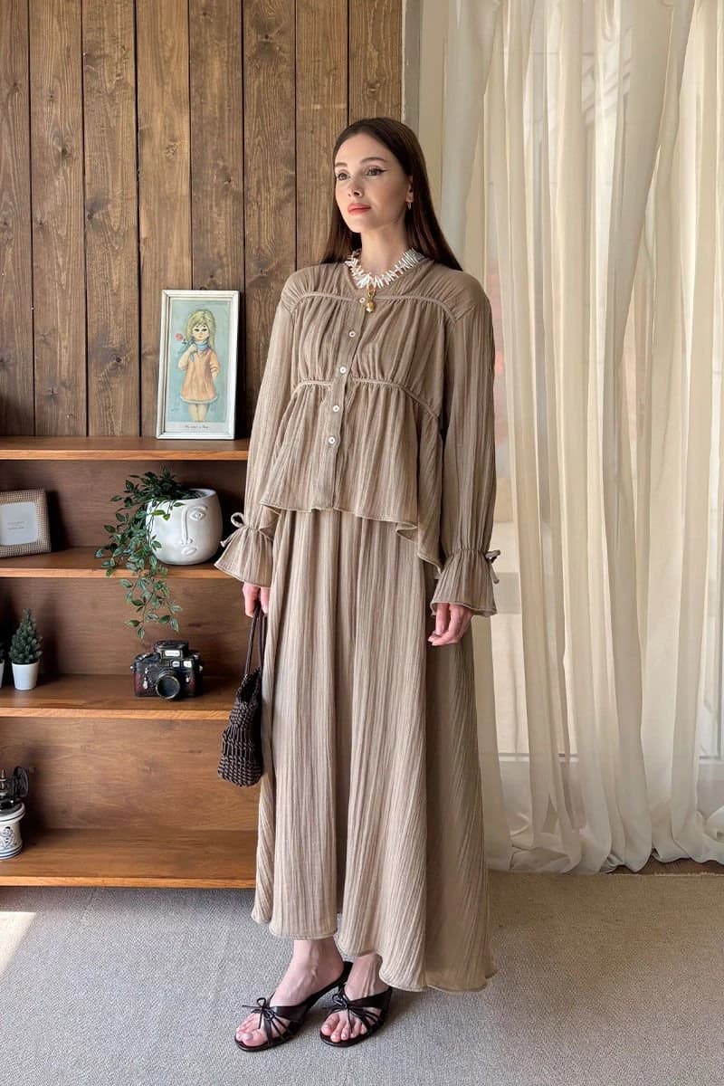 Vintage-Inspired Muslin Set - Smocked Blouse & Tiered Balloon Maxi Skirt detailed view 3