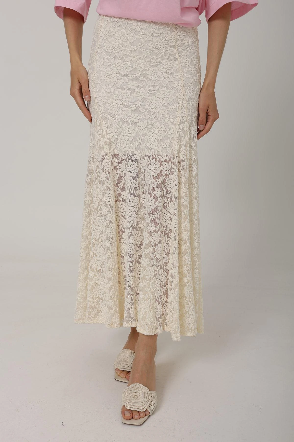 Delicate Lace Overlay Skirt Romantic Maxi Length