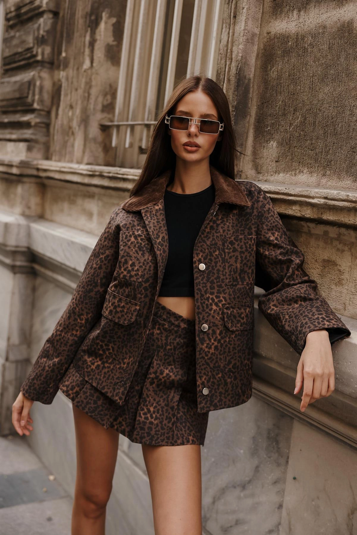 Leopard Print Velvet Shacket with Corduroy Collar, 90s Grunge Trucker Jacket, Oversized Y2K Streetwear, Boho Animal Print Statement Coat