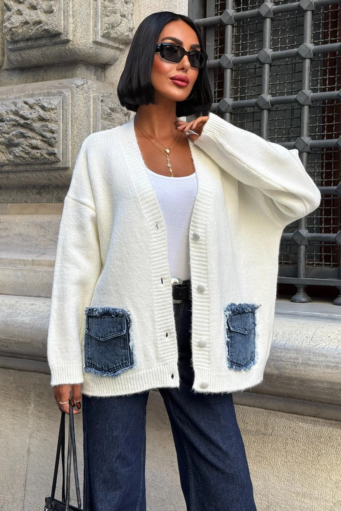 Oversized White Cardigan with Frayed Denim Patch Pockets – Button-Front V-Neck Knit, Drop-Shoulder, Cozy Street-Chic Layer