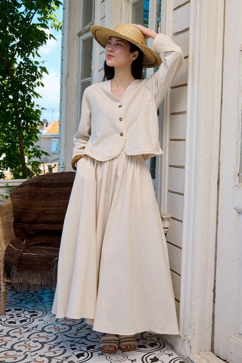 Romantic Ivory Linen Set