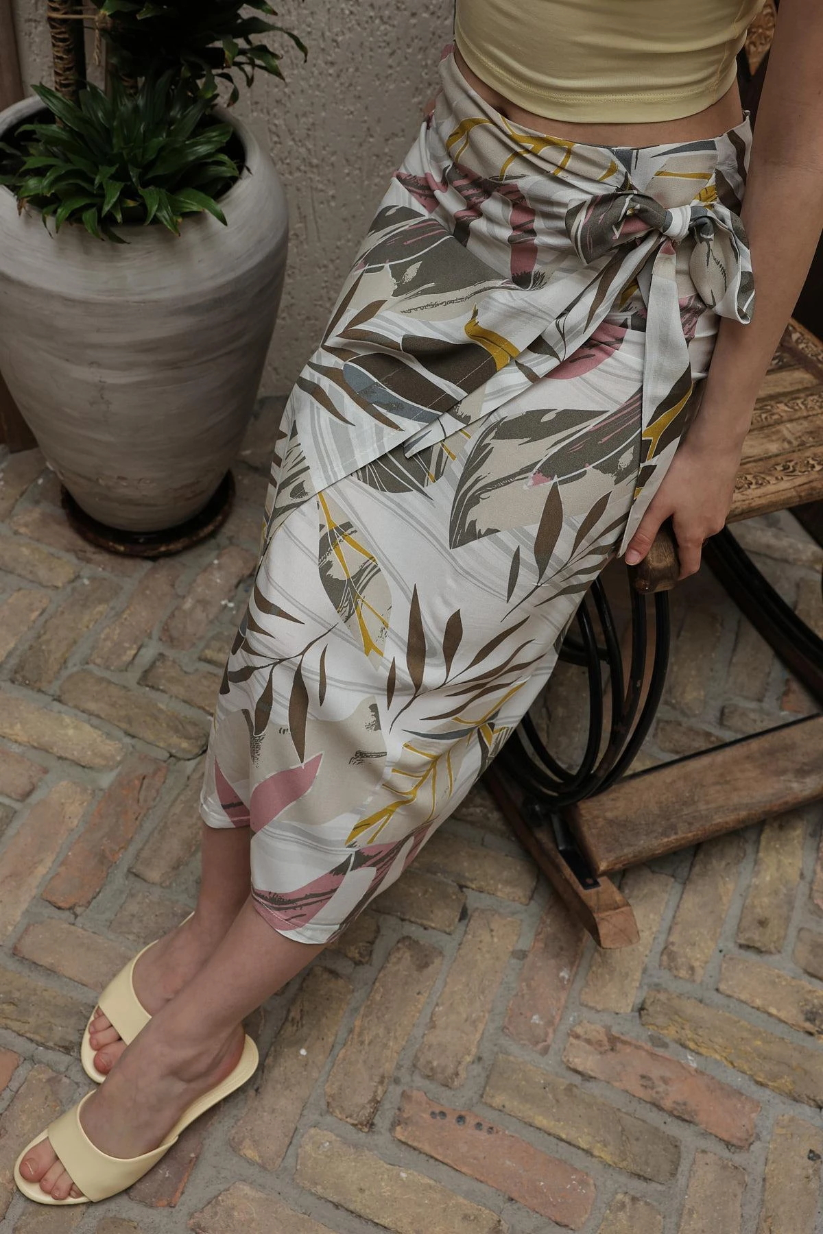 Tropical Print Viscose Wrap Skirt – Grey, Midi Length, Tie Waist